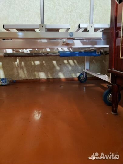 Медицинская кровать механическая Армед