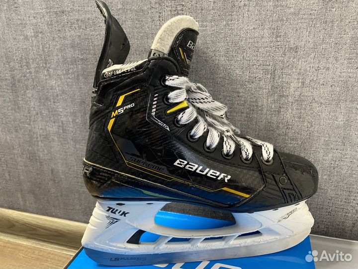 Хоккейные коньки Bauer supreme M5 Pro