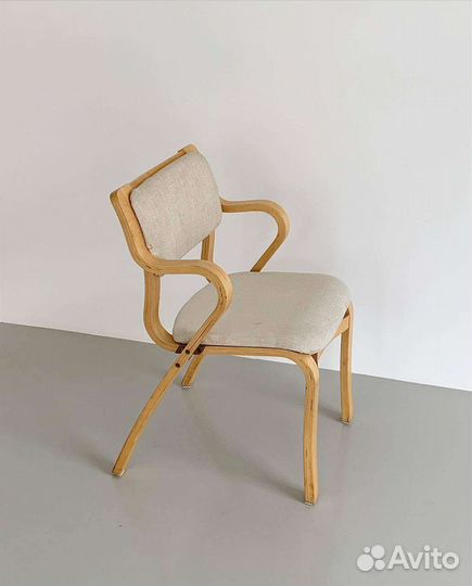 Стул полукресло