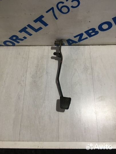 Педаль тормоза KIA cerato 2 1.6 мт седан