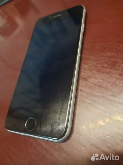Телефон iPhone 6s на запчасти