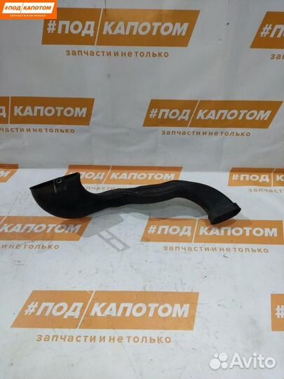 Патрубок воздушного фильтра Opel Astra J 13307080