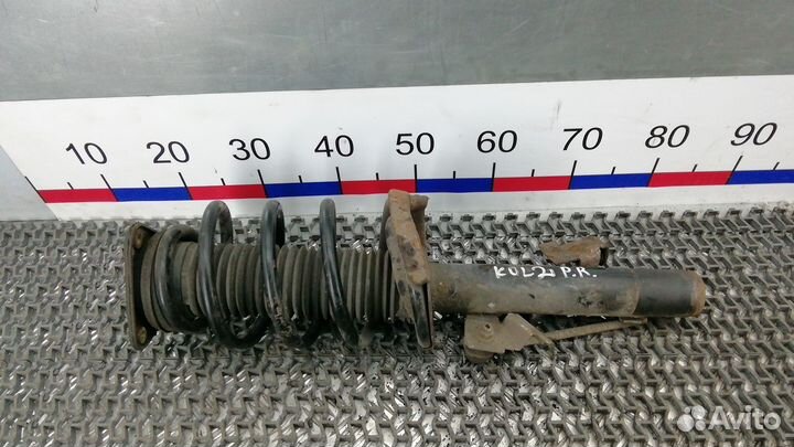 Стойка передняя Ford Kuga I (2008–2012)