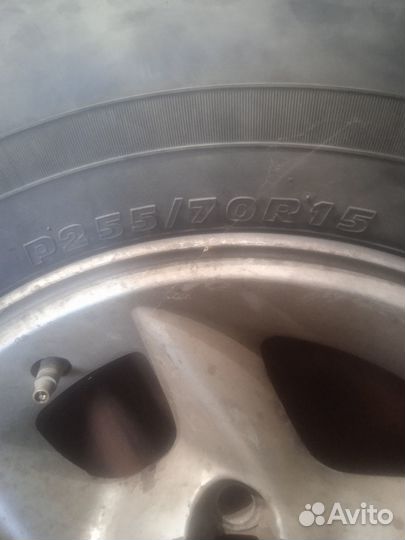 Kumho Power Season 255/70 R15