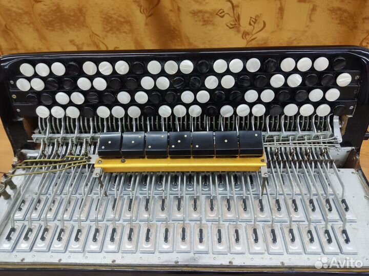 Баян Юпитер