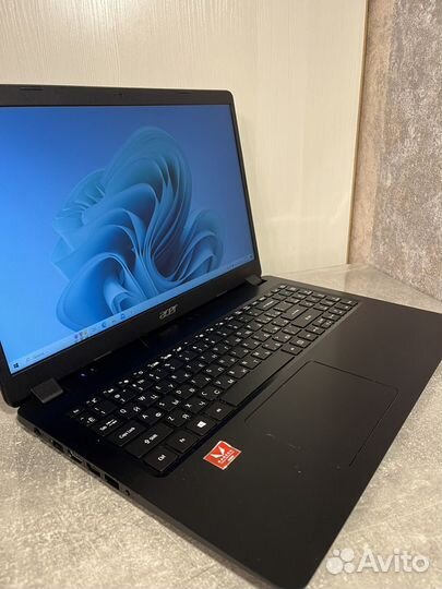 Мощный Acer 3 (Ryzen 3/8гб/540X/SSD)
