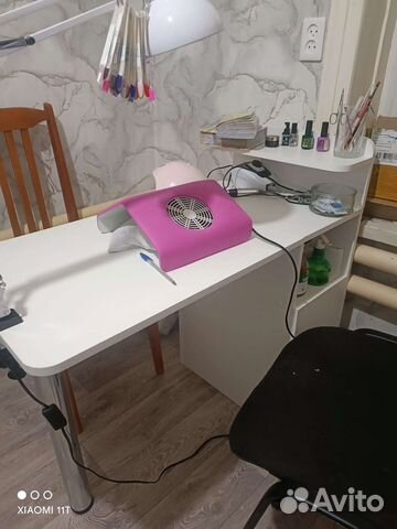 Маникюрный стол складной