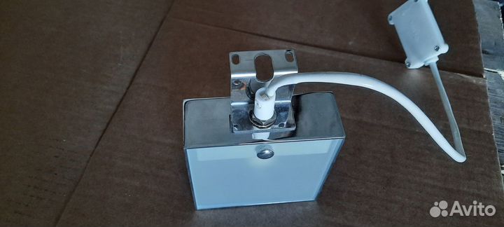 Светильник для подсветки зеркал