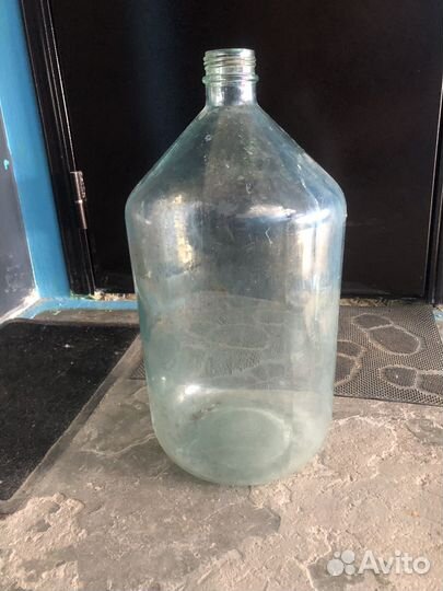 Бутылка стеклянная 20 литров