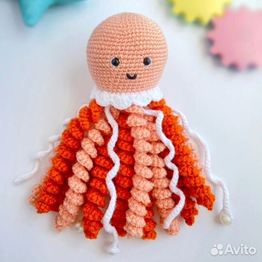 Вязаные изделия ручной работы