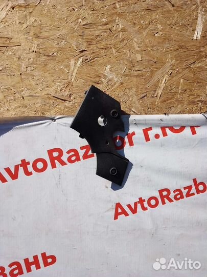 Декоративная накладка двигателя renault megane 2