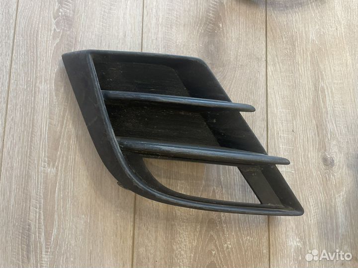 Накладкп на бампер Мазда 3 BL 2008-2011