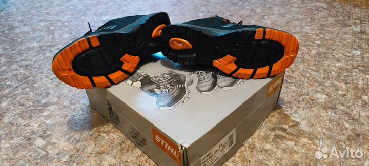 Кроссовки ботинки рабочие Stihl оригинал 44 размер