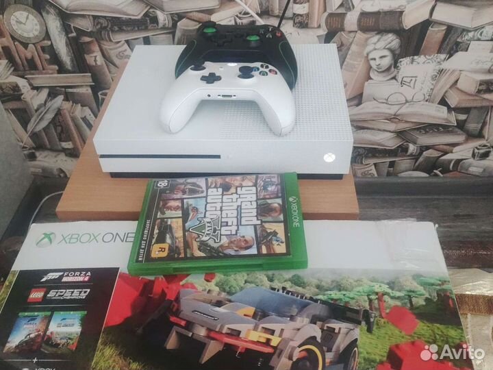Xbox One s 1tb с играми