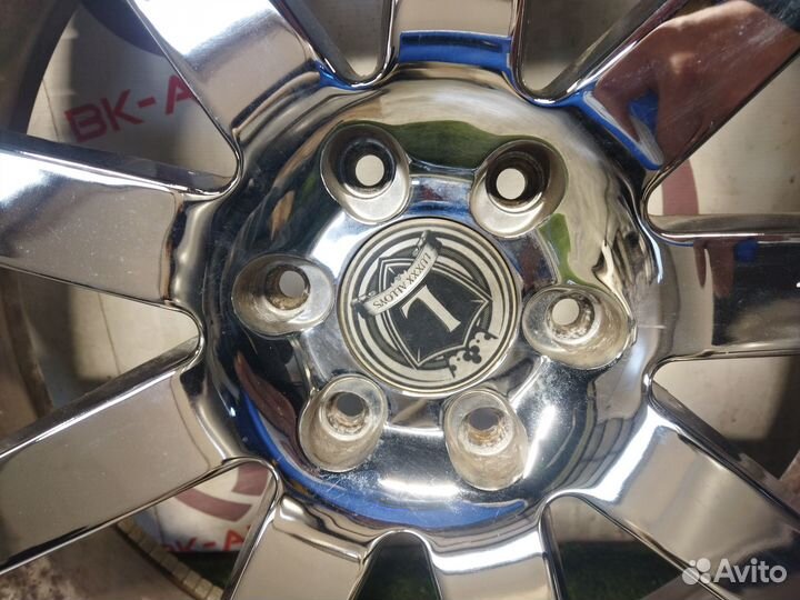 Диски 4шт. R26 luxxx alloys