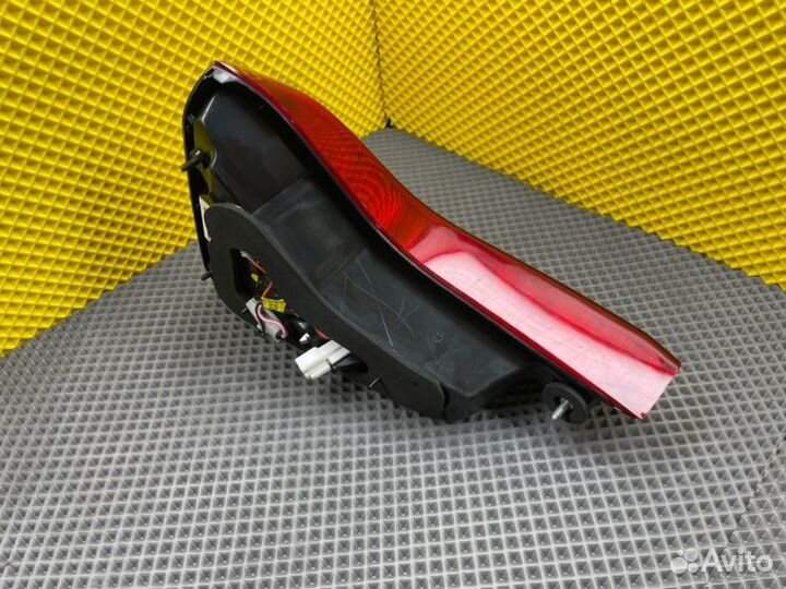 Фонарь задний левый Kia Sorento 2 XM G4NA 2.0 2015