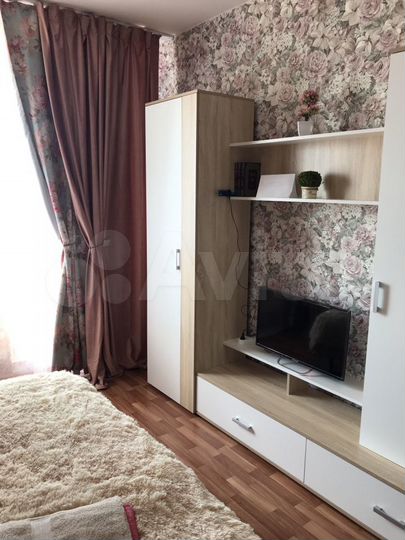2-к. квартира, 65 м², 6/17 эт.