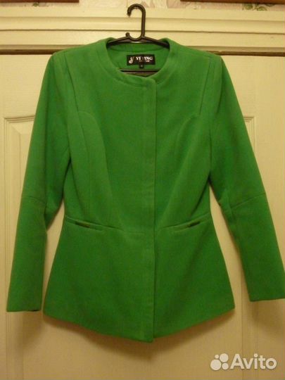 Полупальто на девочку подростка