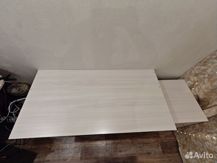 Письменный рабочий стол с тумбами