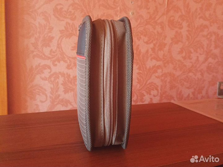 Контейнер для дисков SD