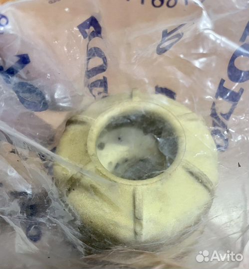 Отбойник заднего амортизатора Volvo 31277310