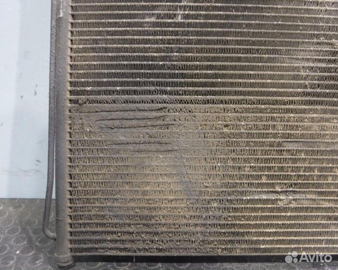 Nissan Pathfinder Радиатор кондиционера конденсер