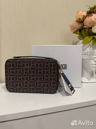 Сумка tommy jeans Эко кожа