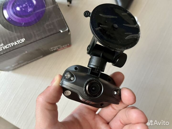 Видеорегистратор Sho-Me HD-3401 новый