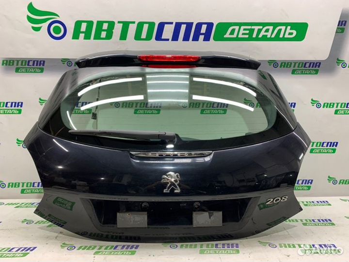 Крышка багажника в сборе задняя Peugeot 208