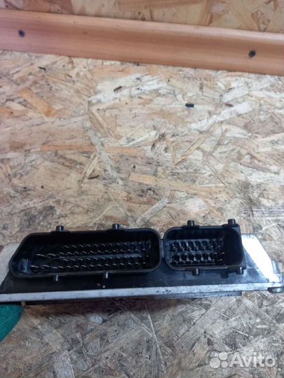 Эбу Двигателя Пассат Б5 1.6 AHL 3B0907557C