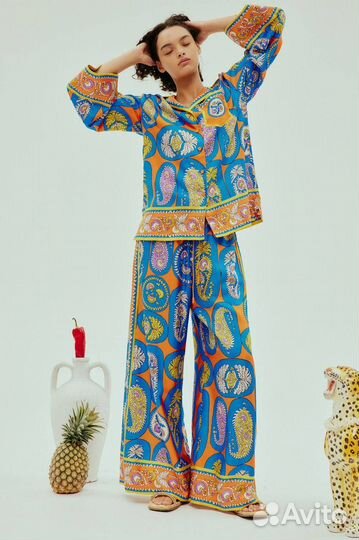 Костюм Alemais