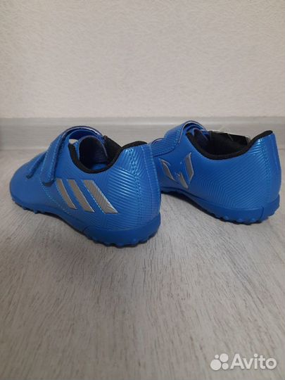 Бутсы Adidas Messi новые 32 (20,5 см)