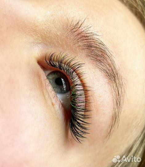 Качественное наращивание ресниц в студии