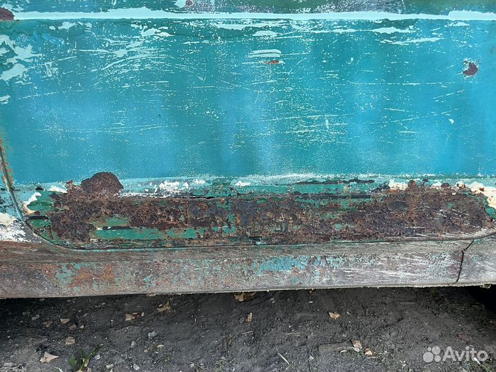 Дверь на ниву 2121