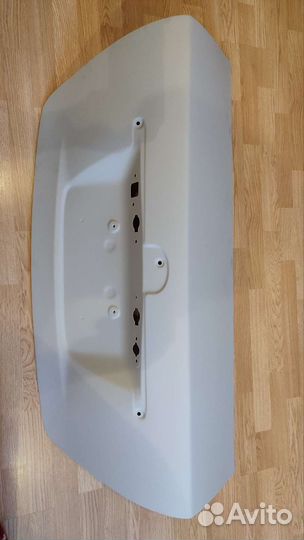 Крышка багажника toyota axio