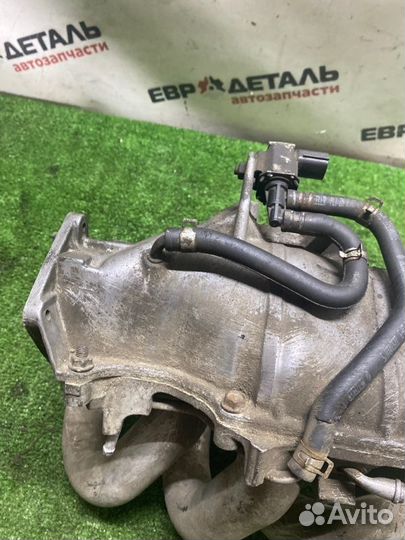 Коллектор впускной Nissan Primera P12 седан 1.8