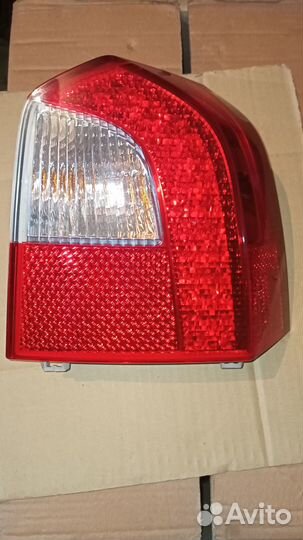 Фонарь задний правый Volvo XC70 2007-2012