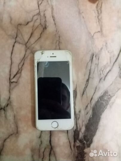 iPhone 5S, 64 ГБ