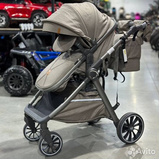 Коляска 2 в 1 (стильная новика )