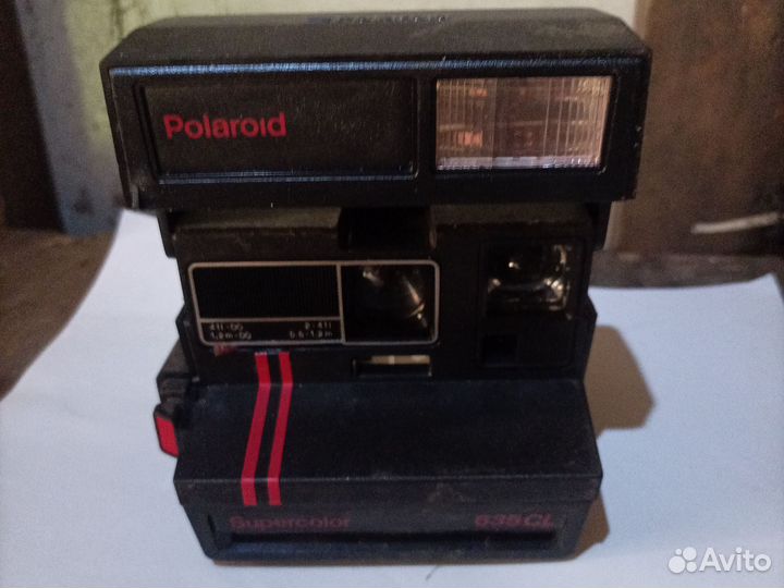Плёночный фотоаппарат Polaroid 635cl