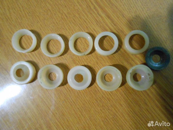 Сухарь(вкладыш)азлк иж пальца рулевых новые СССР