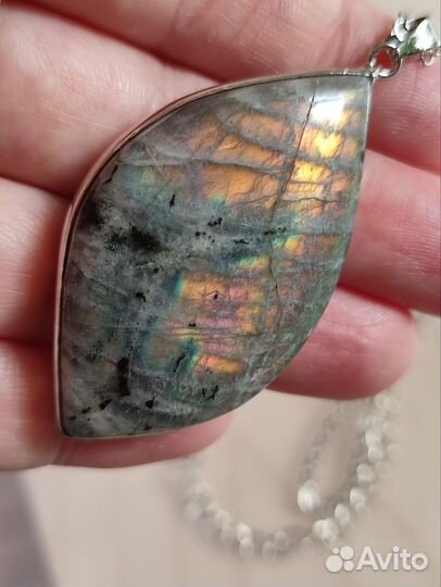 Лабрадорит кулон 