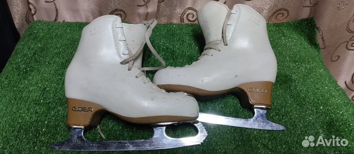Фигурные коньки edea 210