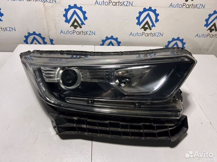 Фара правая Honda CR-V 5 33100tlar01