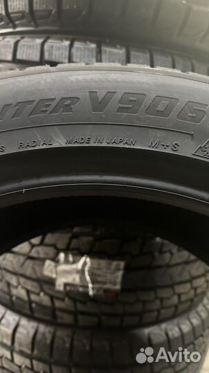 Yokohama BluEarth Winter V906 275/45 R20 и 305/40 R20 112V