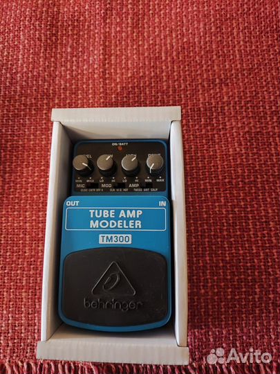 Педаль эффектов behringer