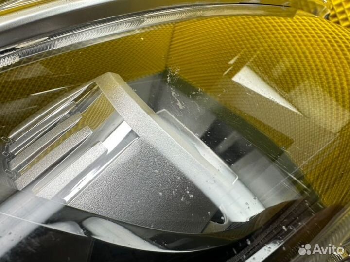 Фара правая Kia Seltos SP2 1.6 G4FJ 2021