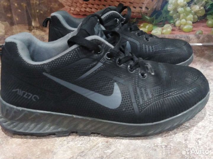 Кроссовки nike