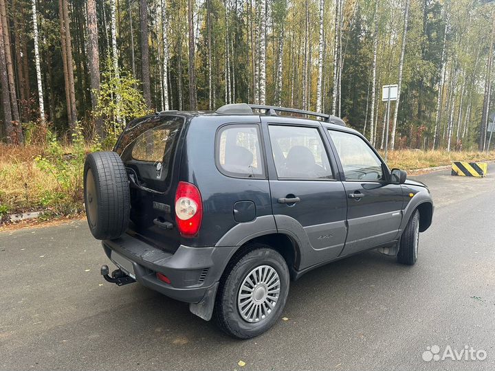 Chevrolet Niva 1.7 МТ, 2011, 225 011 км