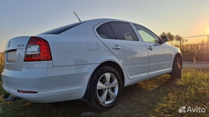 Skoda Octavia 1.6 МТ, 2011, 231 000 км